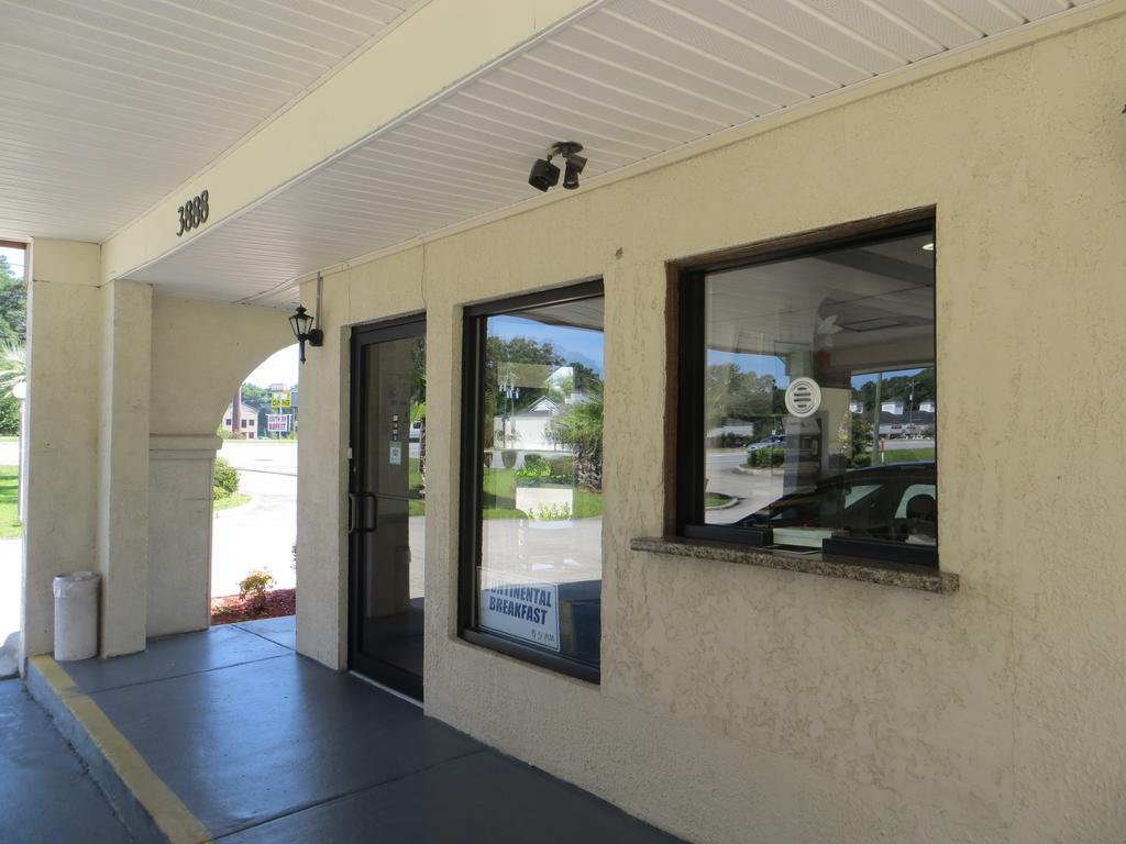 Scottish Inns Richmond Hill Εξωτερικό φωτογραφία