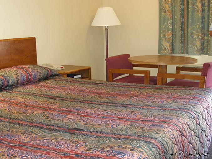 Scottish Inns Richmond Hill Εξωτερικό φωτογραφία