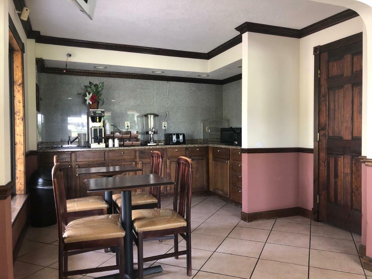 Scottish Inns Richmond Hill Εξωτερικό φωτογραφία